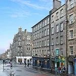 Joivy Modern And Airy Flat On The Historic Royal Mile